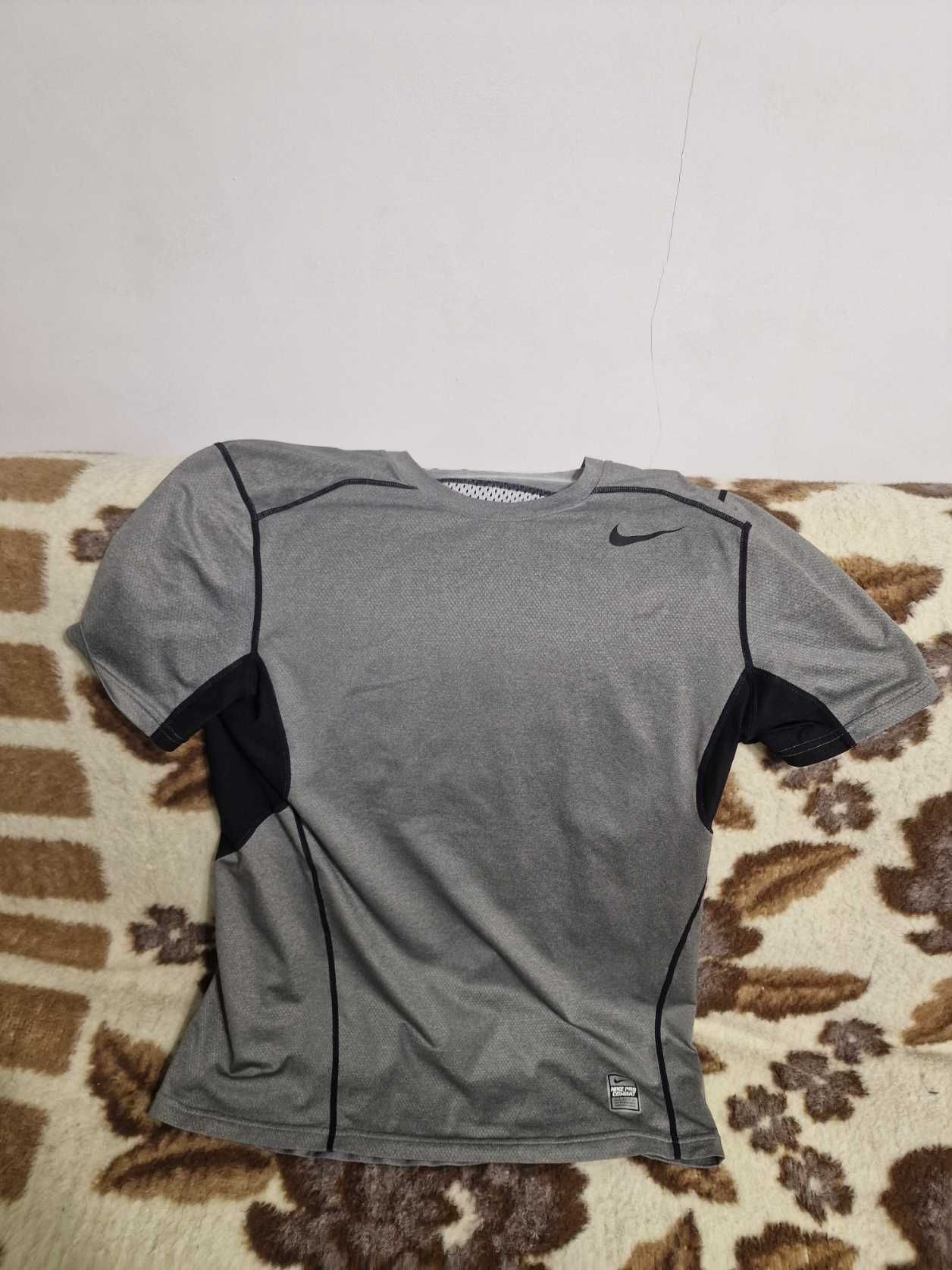 Оригинална тениска Nike Pro Combat