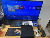 Consola playstation 4 slim cu jocuri si 2 manete sony fifa23 gta5