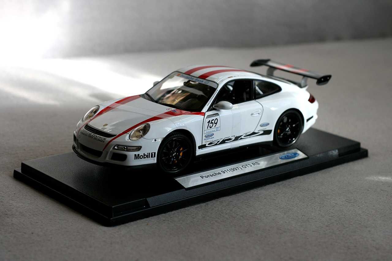 Macheta metal 1/18 Porsche 911 (997) GT3 RS