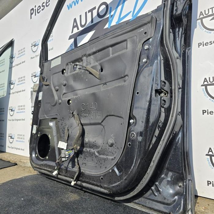 Portiera usa fata dreapta Chevrolet Captiva C100, C140