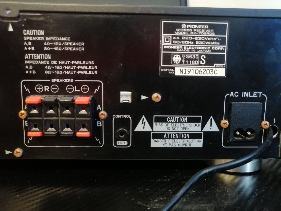 Pioneer  SX-702RDS.