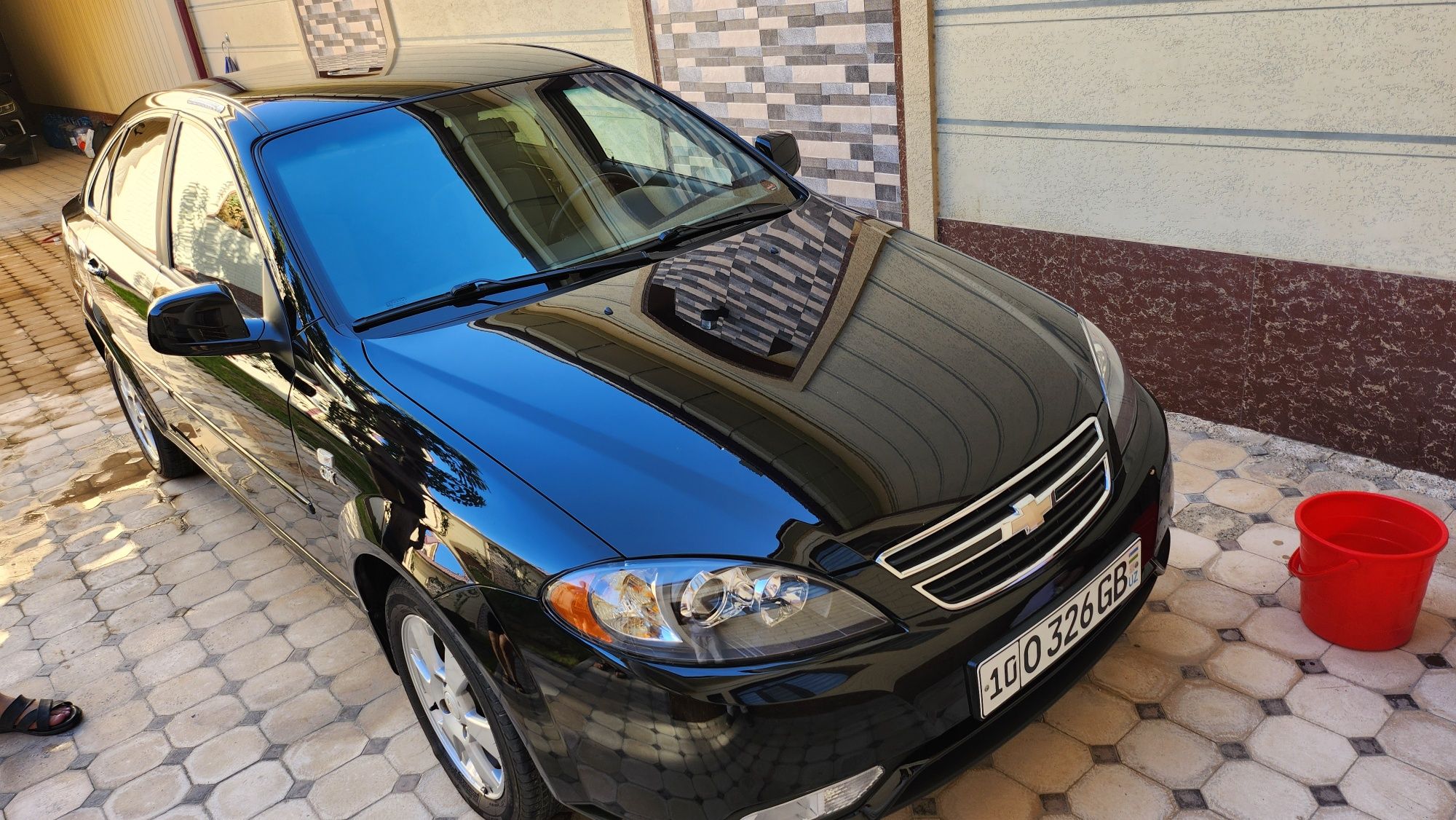 Lacetti gentra sotiladi