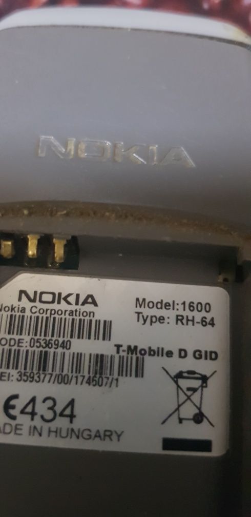 Telefon nokia 1600