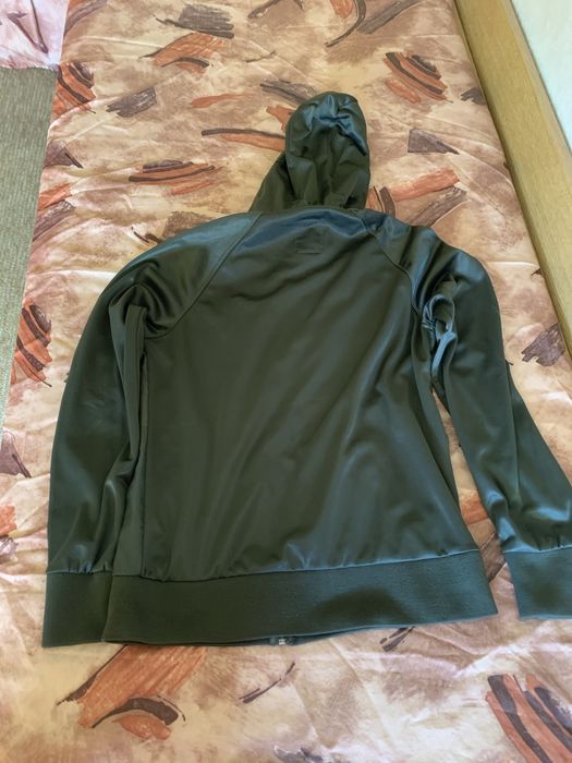 Мъжки суичър с цип