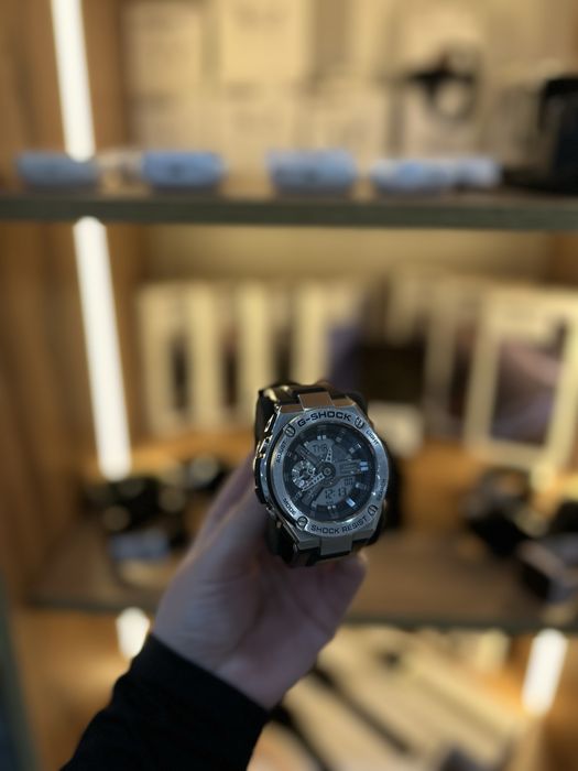 Миханические часы G-SHOCK