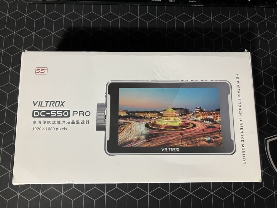 Monitor extern camera - Viltrox DC-550 Pro - Ca Nou - La cutie