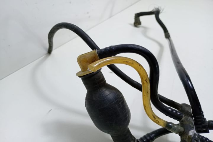 Pompita  conducta combustibil 1.4 d cu mic defect Citroen C3  seria