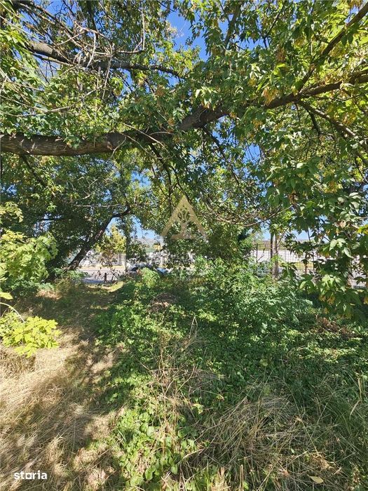 Teren Intravilan De Vanzare Onesti