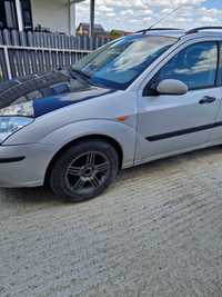 Dezmembrez Ford focus