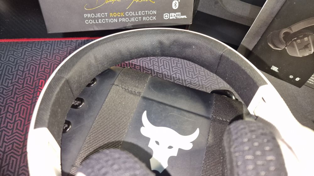 Слушалки JBL Under Armour Project Rock