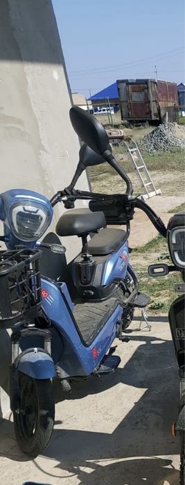 Срочро Продам скутер