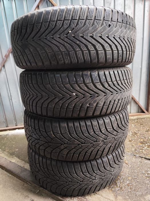 Anvelope 205 55 r16 iarna Kumho/ vredestein