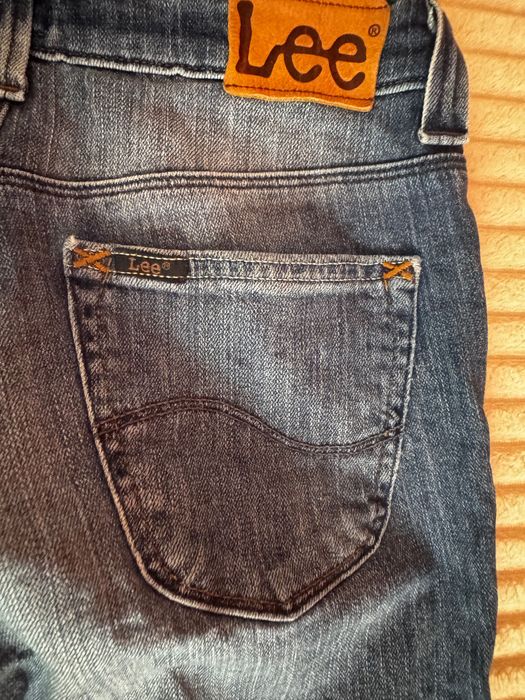 Vând jeans Lee, S, 70 lei