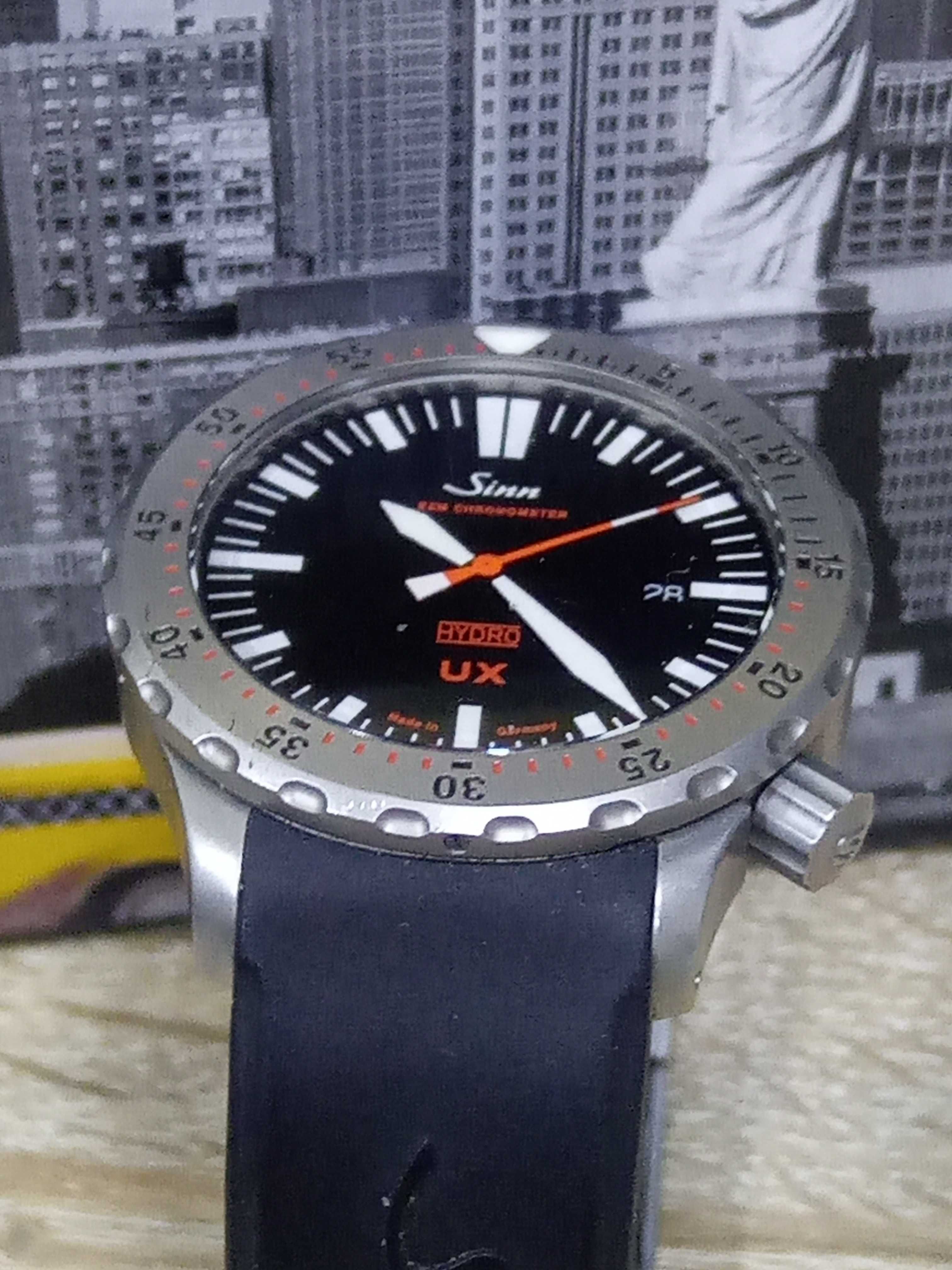 Sinn UX 2B Hydro Chronometer Quartz