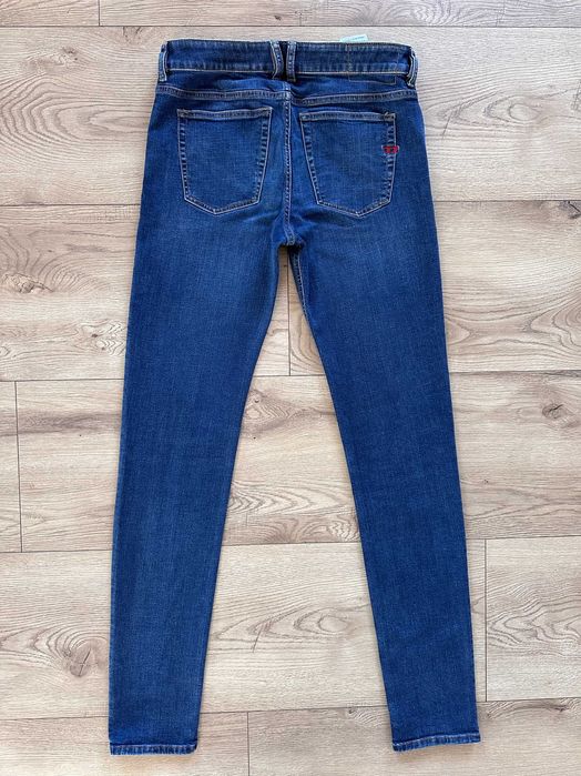 Blugi DIESEL Albastru Barbati | Marime 31 x 34 (Talie 82 cm)