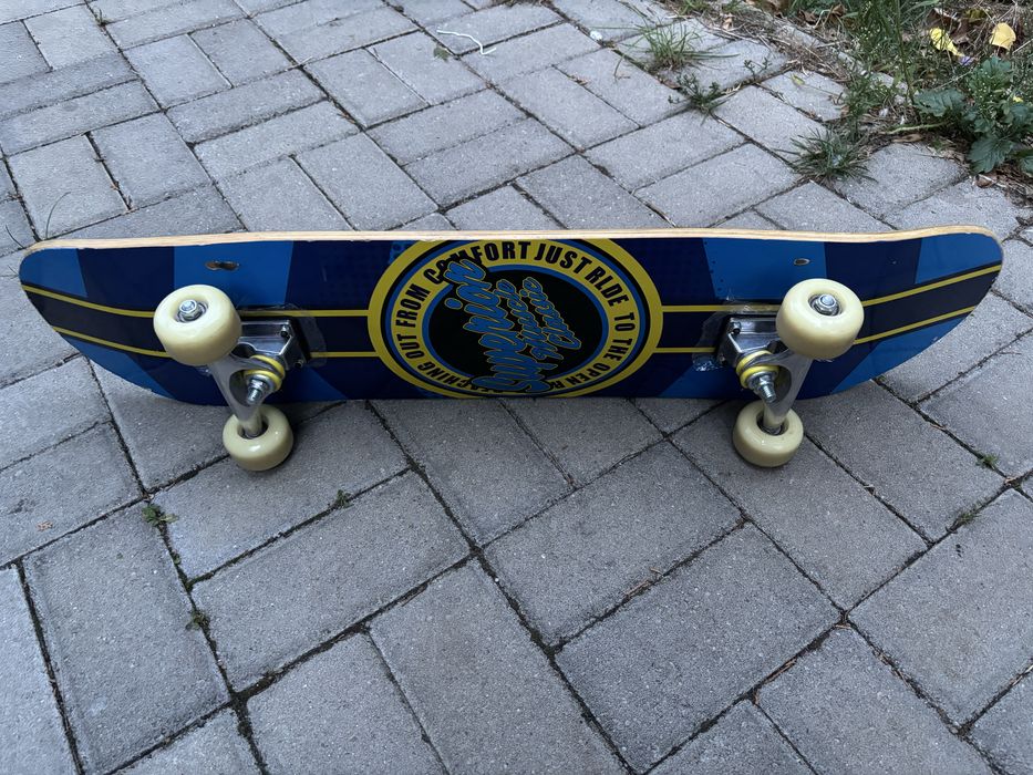 Skateboard de lemn