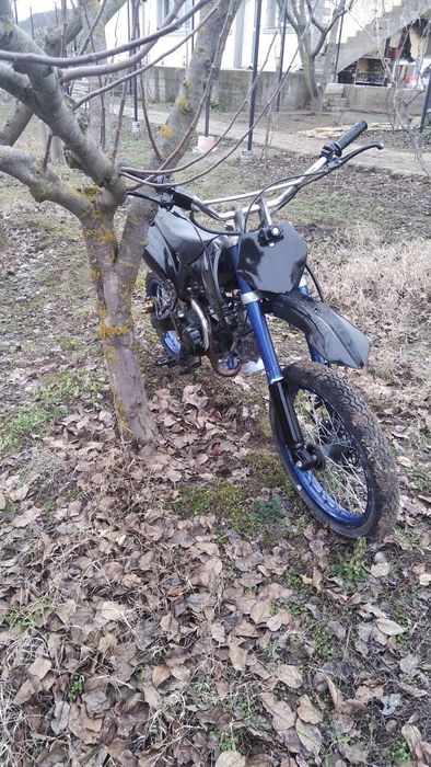 Vând Motocross 300 ron