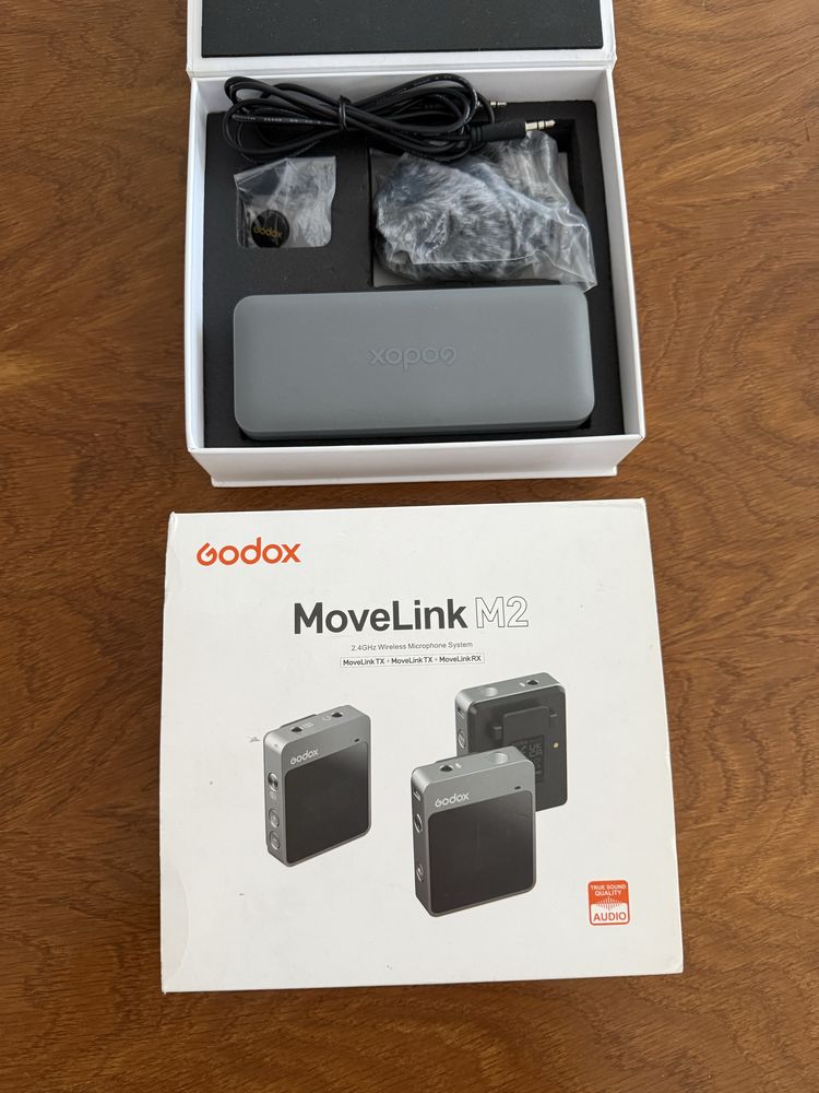 Sistem de microfon wireless digital compact Godox MoveLink M2
