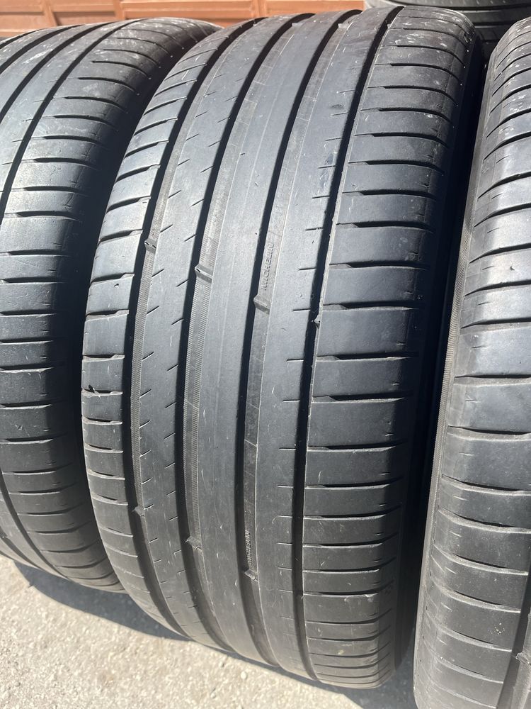 4 бр. летни гуми 275/45/21 Michelin SUV 0820 4-4,2 mm