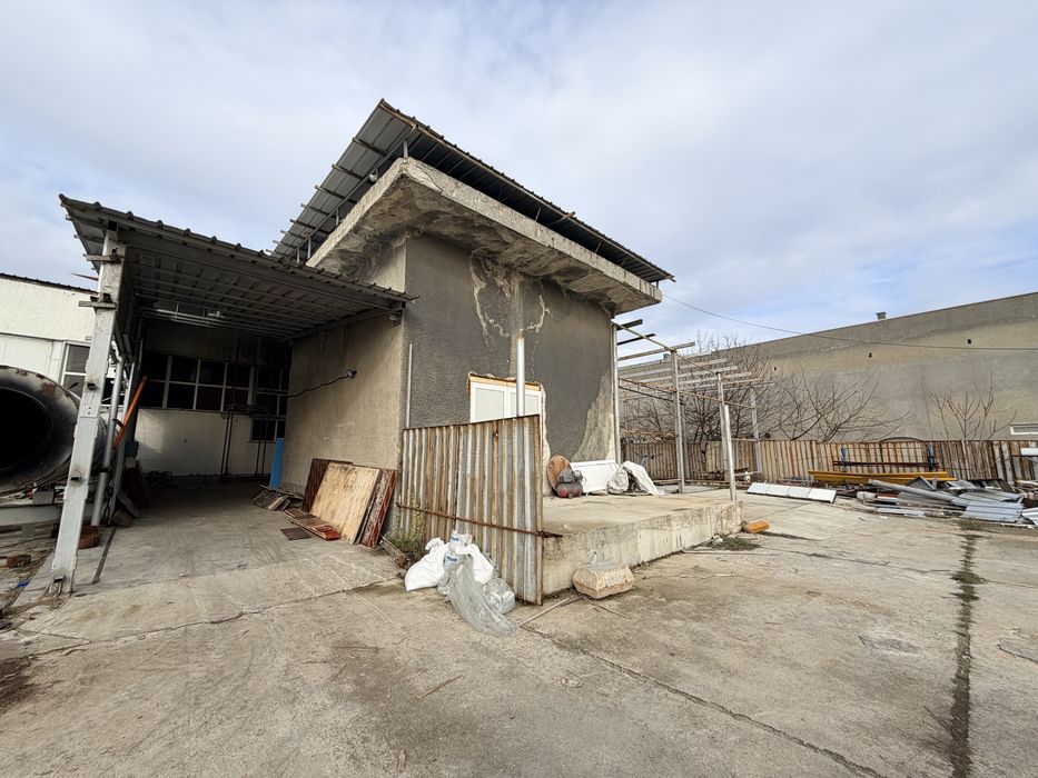 Промишлен имот в промишлена зона Сливен