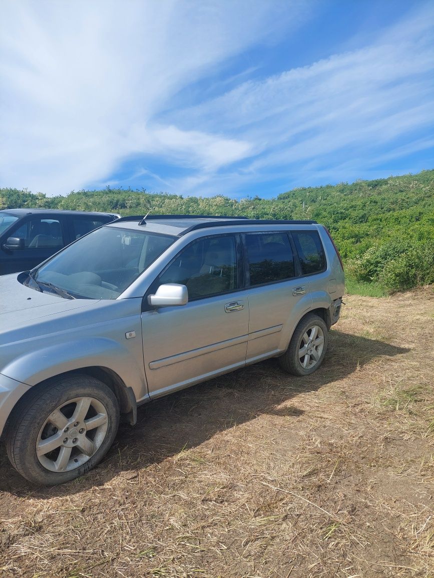 Nissan X-trail 2.2