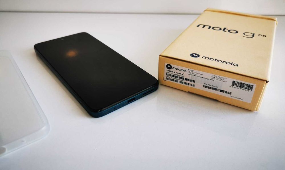 Смартфон Motorola G05
