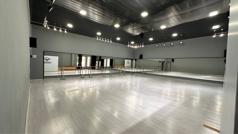 Почасовая Аренда Зала Студии для Танцев, Фитнеса, Репетиций от 150.000