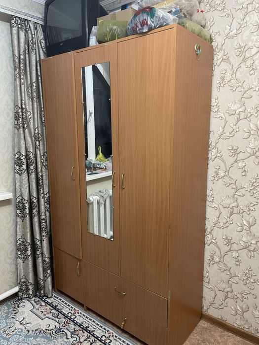 Продам шкаф для одежды
