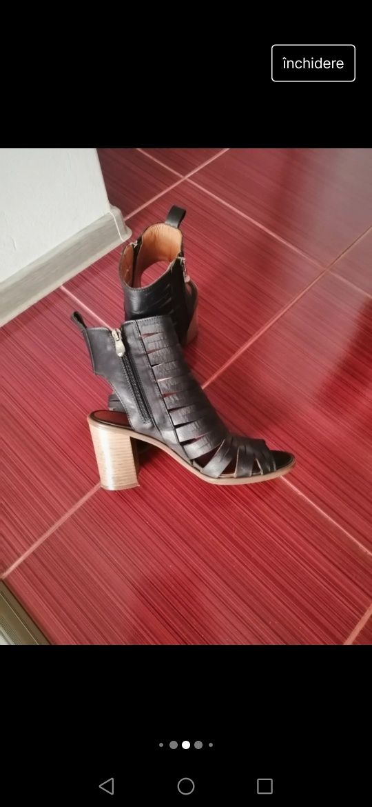 Sandale din piele naturală mărimea 38 Enzo Bertini.