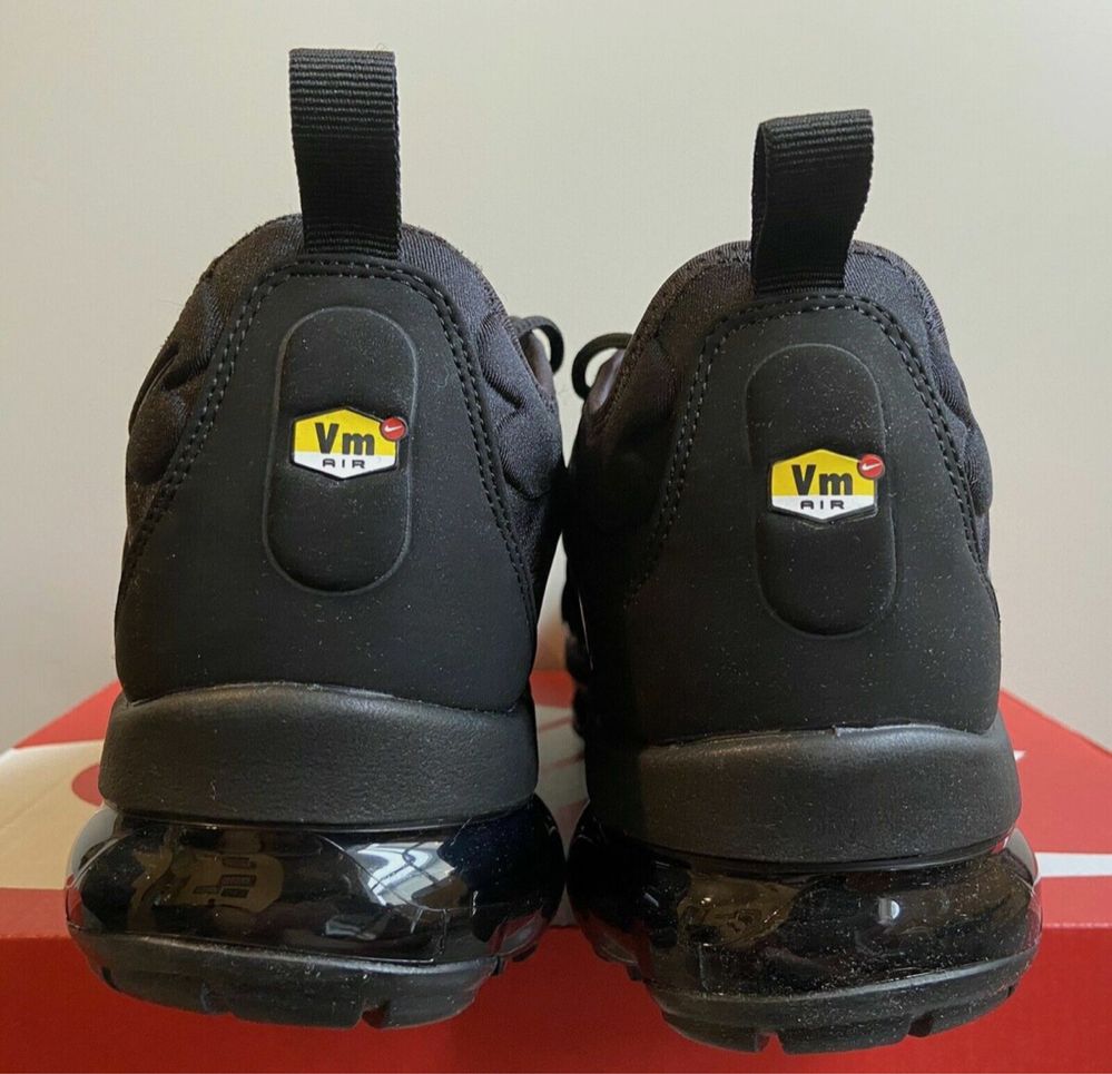 Nike Air Vapormax Plus Triple Black 44