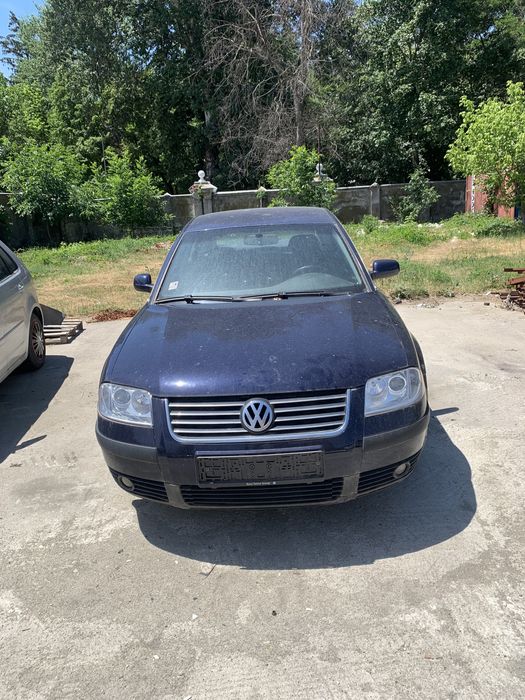 Capota fata motor VW Passat B5.5