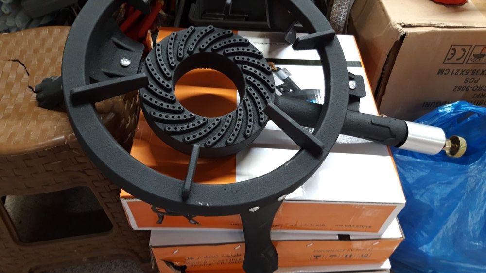 Pirostrie arzator gpl sau gaz. Fonta. Diam 32 cm.