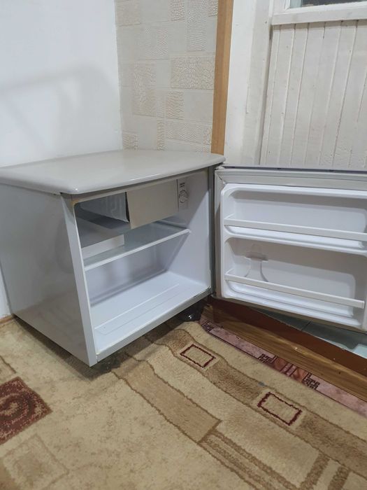 Haladelnik sotiladi ofisbop ishlashi zur yaxshi holatda