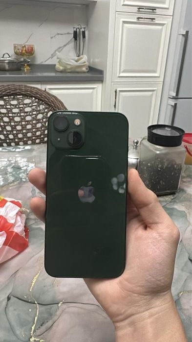 продаеться айфон 13