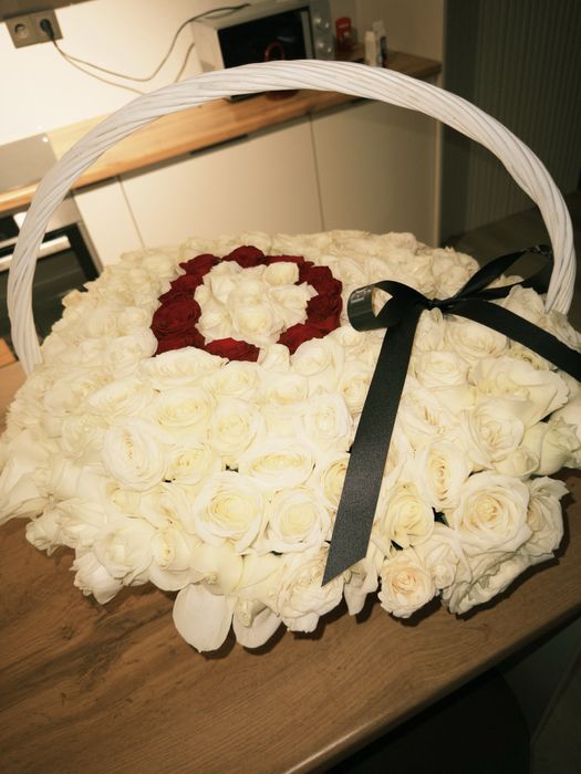 Букет из 151 розы