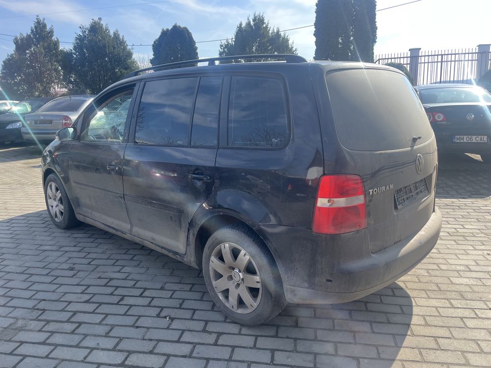 Piese touran 2.0 tdi