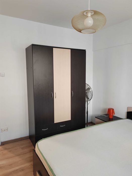 Inchiriez Apartament 3 camere Pantelimon