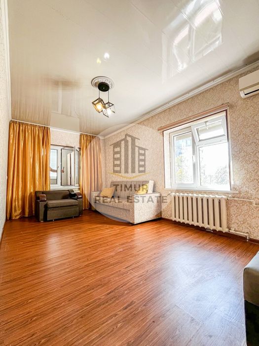 Квартира Максим Горький 1/4/4 балкон 2х6 Средний ремонт 42м2