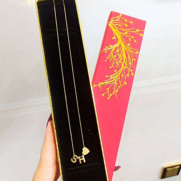 Золотая красивая цепочка буква) Золото 585 есть доставка.