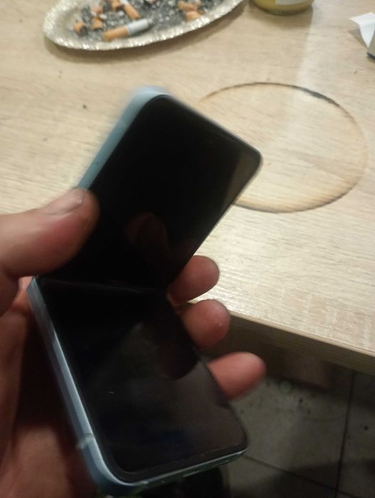 De vânzare Samsung F741B