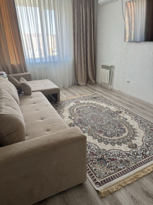 Продам диван 3 метра