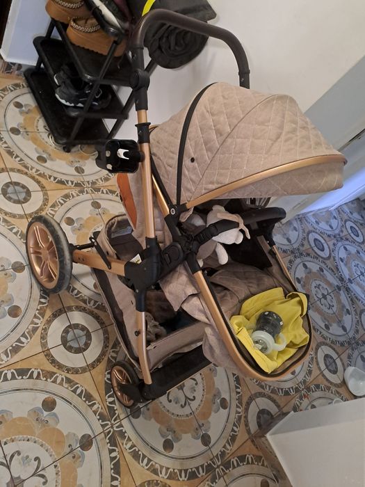 Carucior 3in1 cu landou , scoica și parte sport