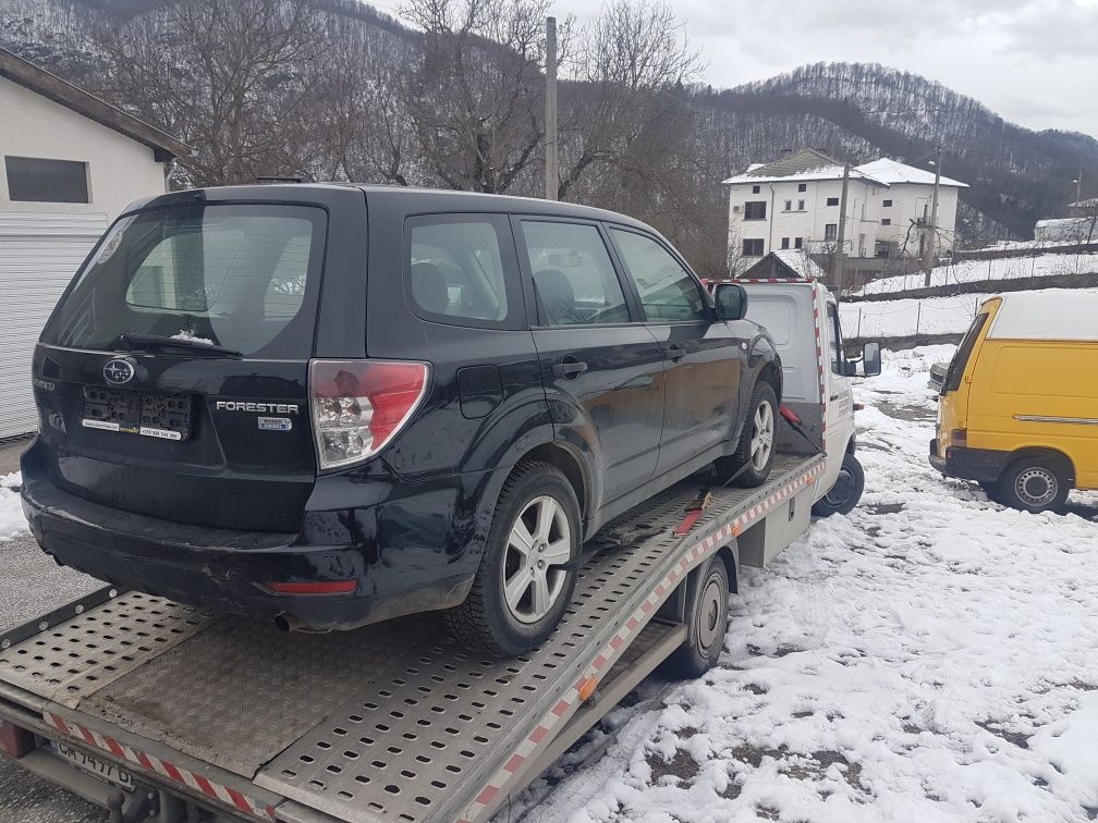 Субару форестър 2.0д на части