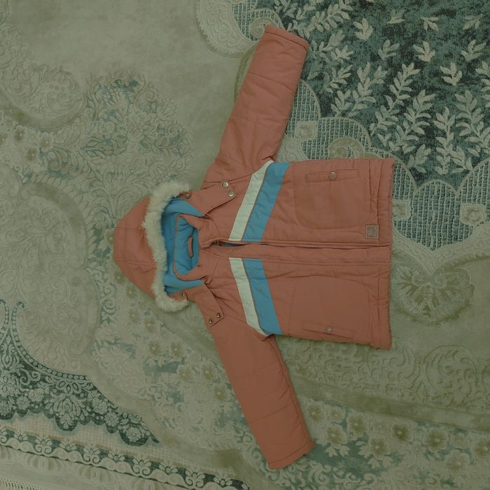 Куртка  привозная теплая