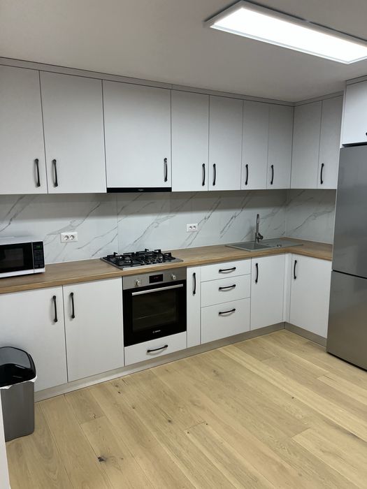 Apartament de inchiriat