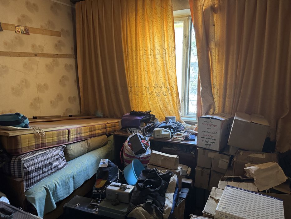 Сергили 2, Ярмарка Корзинка РУВД продаётся 2-х ком квартира 1 этаж