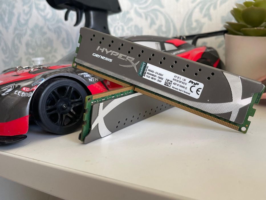 Оперативка 16 гиг 1600мгц