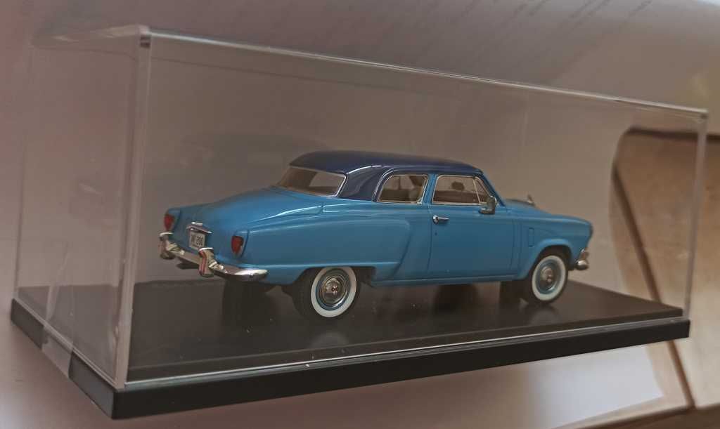 Macheta Studebaker Champion Custom 2 Door 1952 - NEO Models 1/43