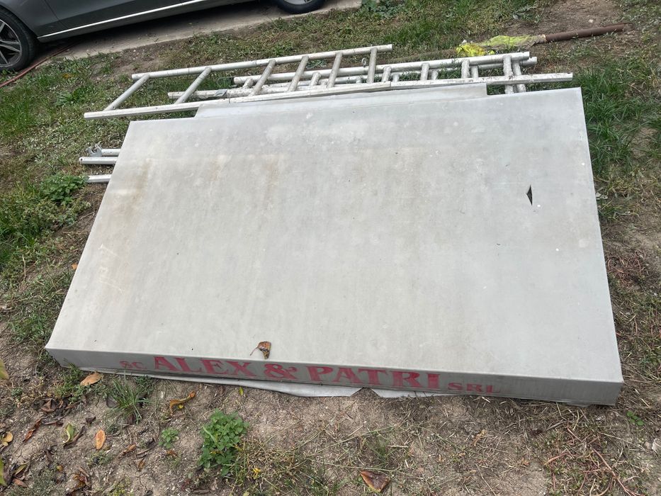 Marchiza ,copertină ,pergola pentru ușa