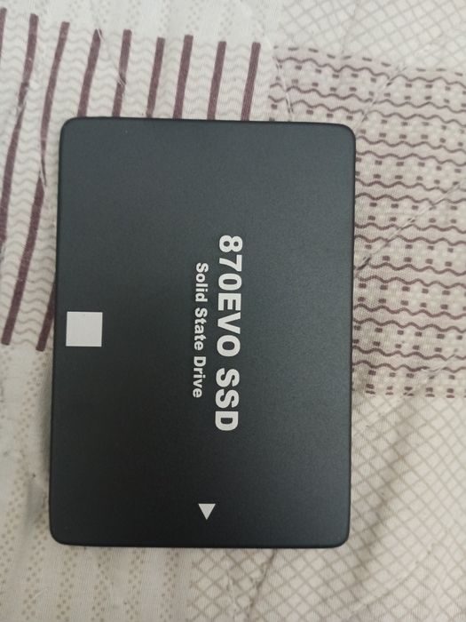 Жёсткий диск ноутбук твердотельный накопитель